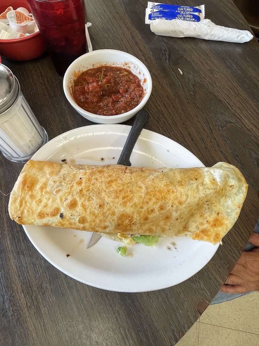 Manny's Snack Shack Photo 9